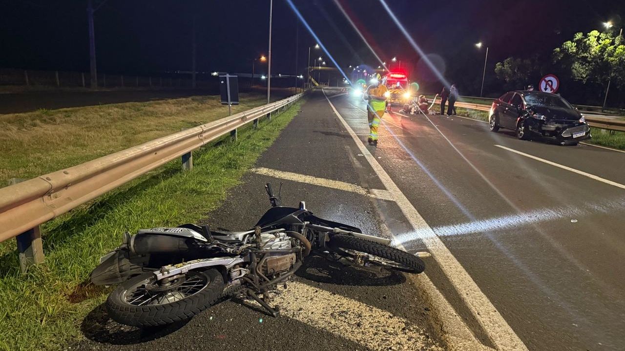 Motociclista de 23 anos morre após colisão lateral na BR-369, em Arapongas