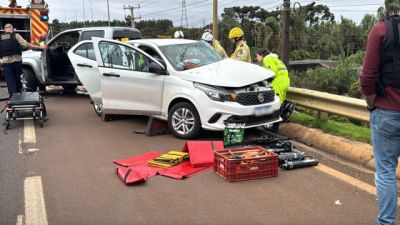 Vítima de acidente com viatura da Polícia Federal morre no HU de Cascavel; investigação apura circunstâncias