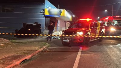 Homem morre após capotamento na rua Leonardo da Vinci no Bairro Interlagos em Cascavel