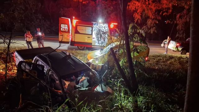 Colisão na BR-369 deixa dois feridos e uma pessoa morta em Ubiratã