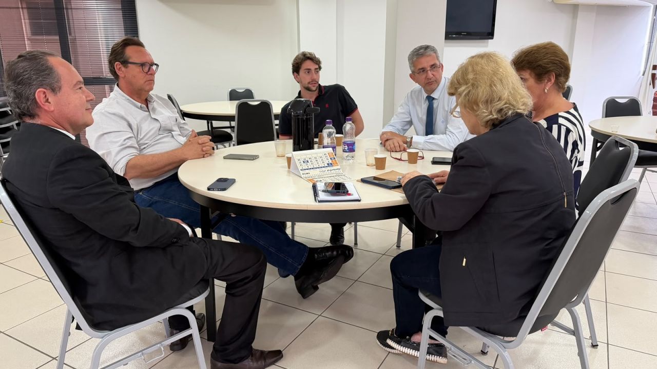 Secovi-PR Oeste alinha ações para Dia do Corretor e projeto “Condomínio Seguro”