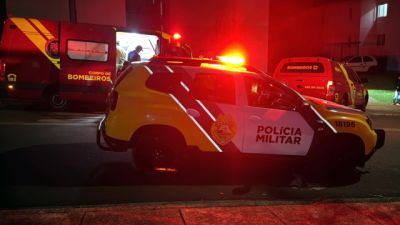 Homem de 29 anos é esfaqueado após invasão de residência no Conjunto Riviera, em Cascavel