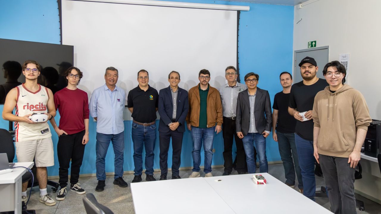 Projeto da Unioeste transforma TV Boxes apreendidas em minicomputadores para ensino, pesquisa e inovação