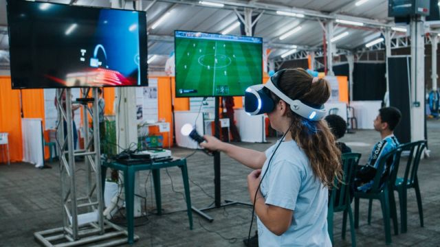 Feira reúne estudantes e projetos de ciência, engenharia e tecnologia em Cascavel