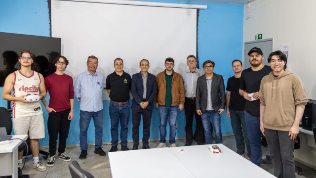 Imagem referente a notícia: Projeto da Unioeste transforma TV Boxes apreendidas em minicomputadores para ensino, pesquisa e inovação