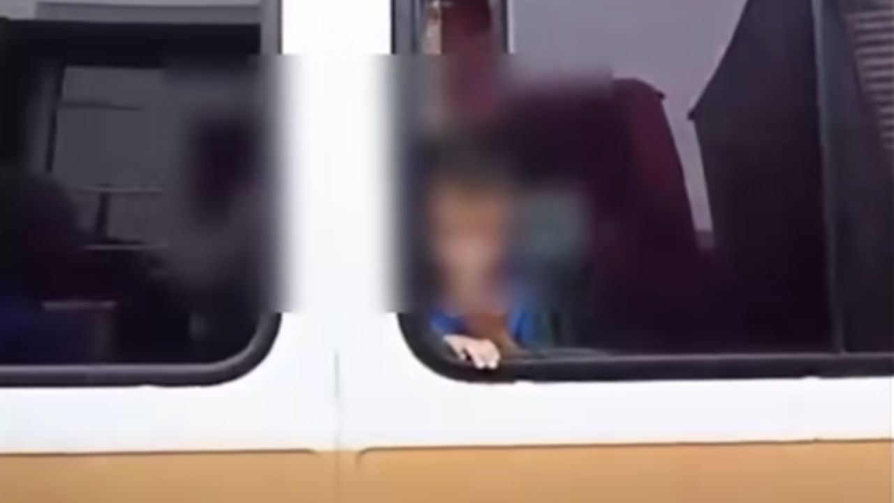 Criança de 5 anos é esquecida dentro de van escolar e precisa ser resgatada pelos Bombeiros em Cascavel