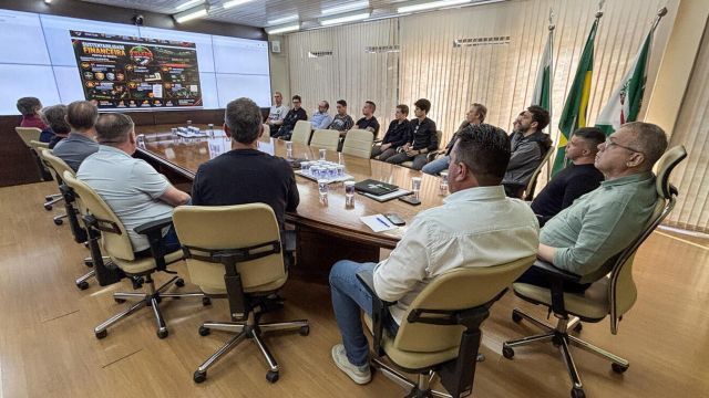 Projeto de nova equipe de futsal é exposto ao poder público e a empresários