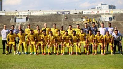 Foz do Iguaçu vence o FC Cascavel por 3 a 1 e larga na frente na Copa Paraná 2026