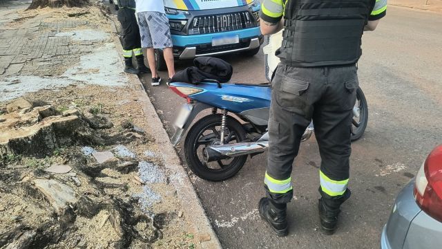 Motociclista é preso com índice de embriaguez elevado durante abordagem no Centro de Cascavel