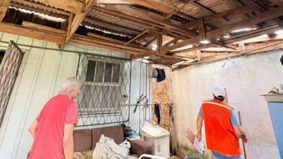 Temporal em Cascavel gerou mais de 40 ocorrências e mobilizou Defesa Civil no domingo