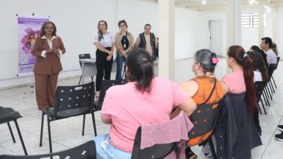 Com dança, maquiagem e apresentações, Prefeitura encerra programação do Agosto Lilás em Cascavel