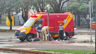Morador de rua fica gravemente ferido após ser esfaqueado no pescoço em Cascavel
