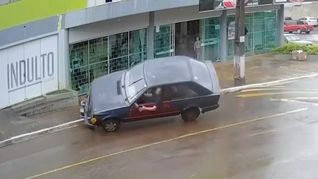 Motorista é preso após teste do bafômetro apontar índice de álcool muito acima do limite em Catanduvas