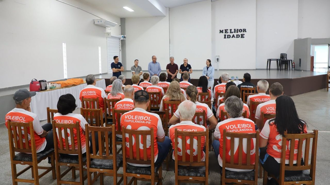 Itaipulândia homenageia idosos após conquista do 5º lugar nos XX JIIDO Série Ouro