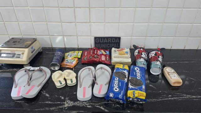 Duas mulheres são detidas após furto em mercado na Avenida Tancredo Neves, em Cascavel