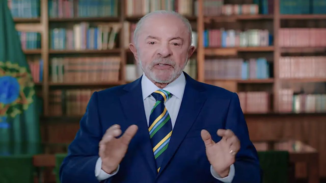 Lula afirma que Brasil é soberano e não aceitará interferência externa em decisões