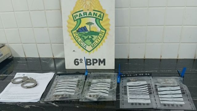 Polícia Militar prende dois homens e apreende drogas durante cumprimento de mandado em Cascavel