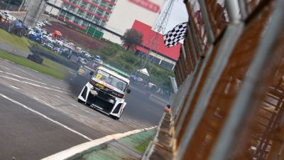 Murilo Mânica vence em Cascavel e Sérgio Colett é o novo líder da F-Truck