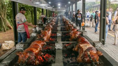 53ª Festa Nacional do Porco no Rolete reúne 25 mil pessoas em Toledo