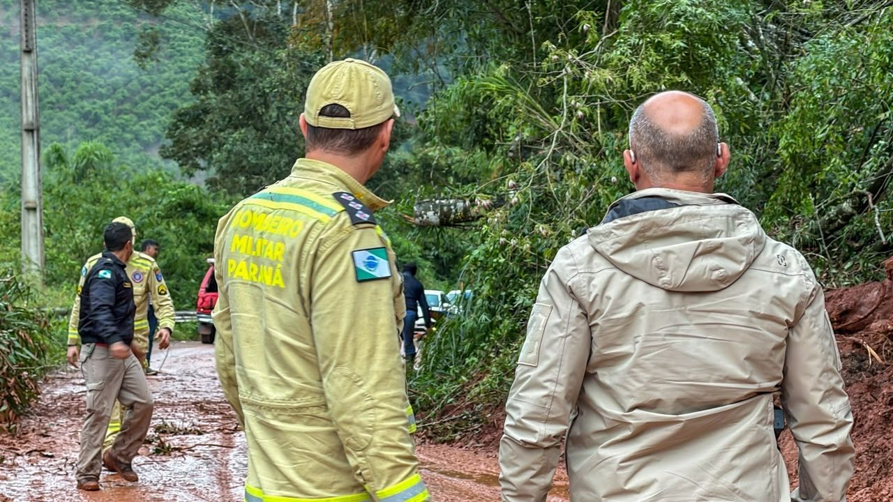 Forças de segurança mobilizam equipes e equipamentos para atender municípios do Vale do Ribeira