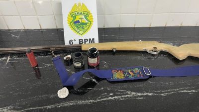 Homem é preso após entregar espontaneamente espingarda artesanal durante atendimento em Campo Bonito