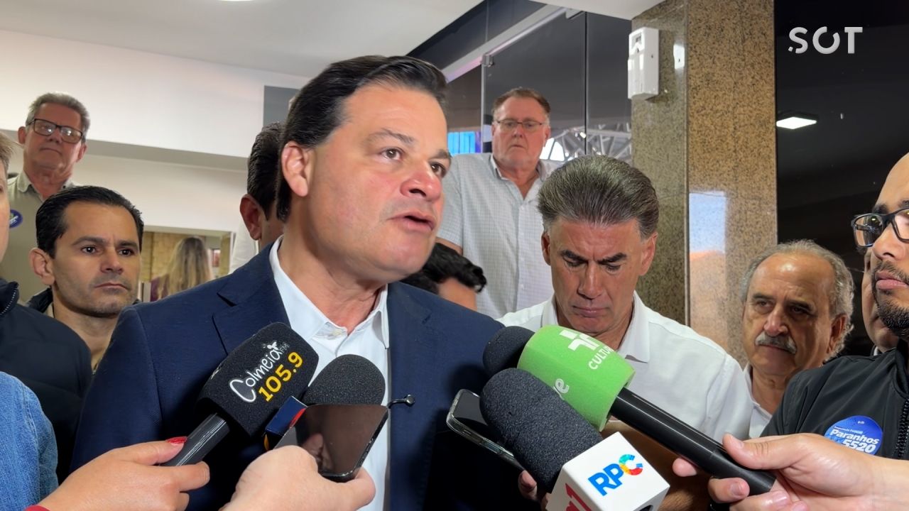 Ao lado de Ratinho Junior, Sandro Alex destaca obras e novos projetos para o Oeste durante encontro com prefeitos em Cascavel