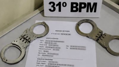 Ônibus e carro de passeio se envolvem em sinistro de trânsito em Cafelândia