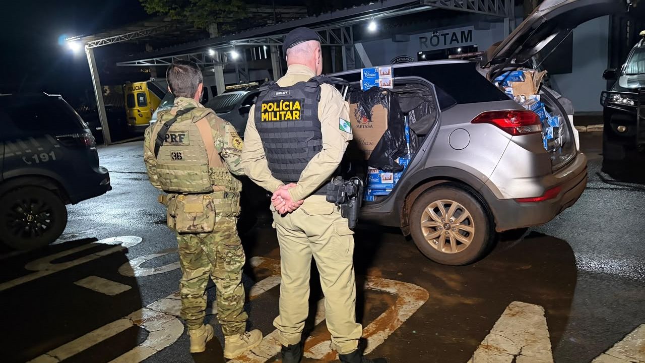PRF e PM apreendem 15 mil maços de cigarros contrabandeados e recuperam carro clonado em Toledo
