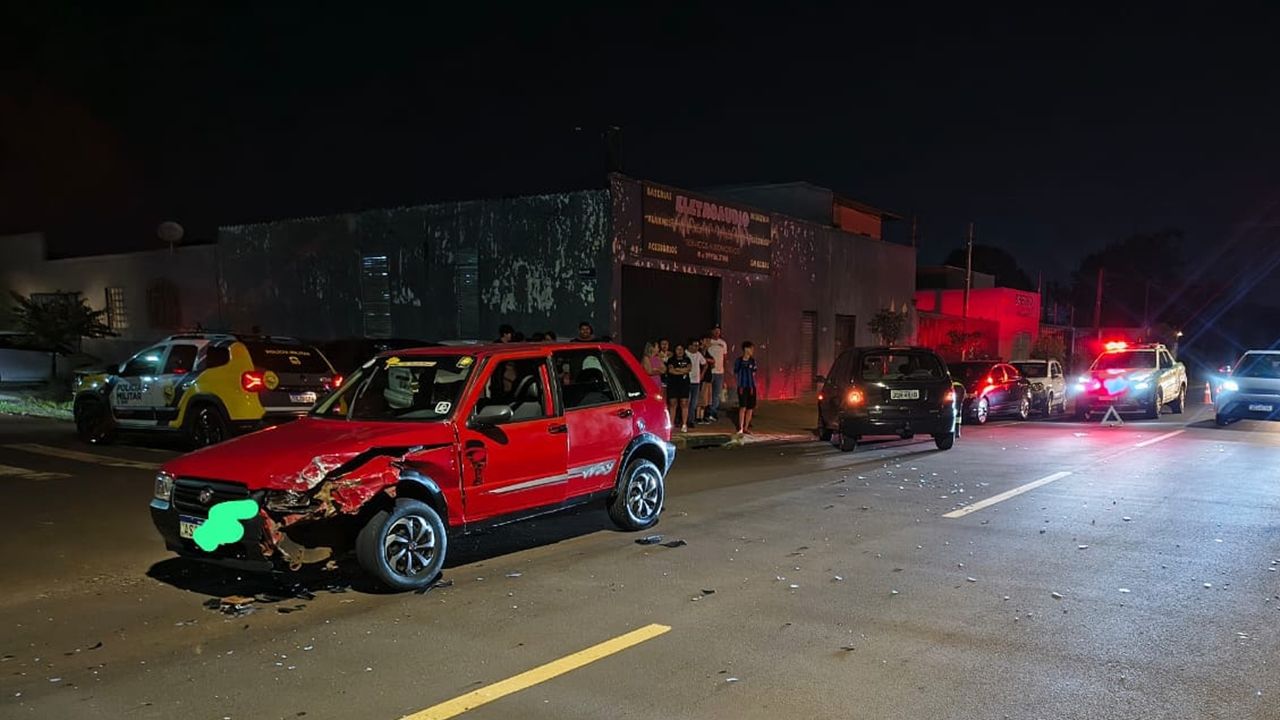 Motorista é preso após se recusar a fazer teste do bafômetro em acidente no Bairro Periolo