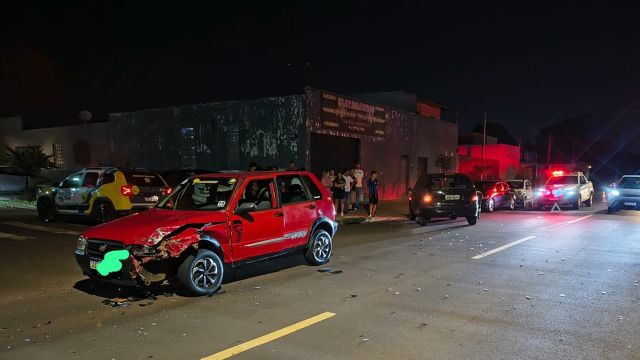 Motorista é preso após se recusar a fazer teste do bafômetro em acidente no Bairro Periolo