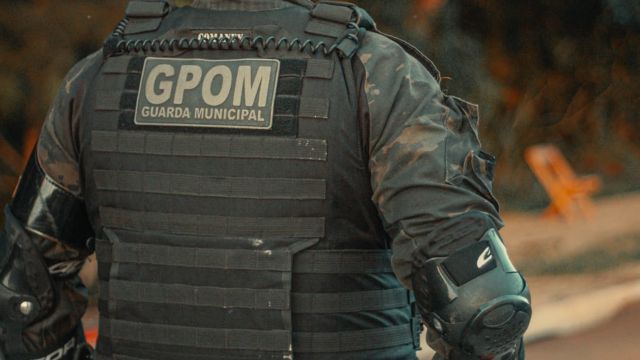 Idoso é conduzido à Central de Flagrantes após denúncia de ato obsceno em frente a escola em Cascavel