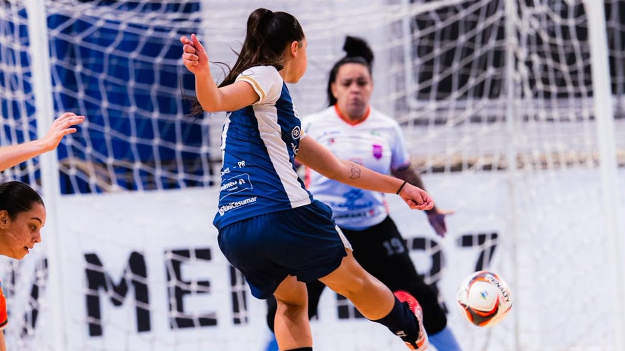 Stein Cascavel Futsal confirma vaga na semifinal da Série Prata com 100% de aproveitamento