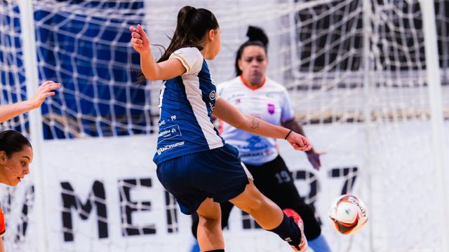 Stein Cascavel Futsal confirma vaga na semifinal da Série Prata com 100% de aproveitamento