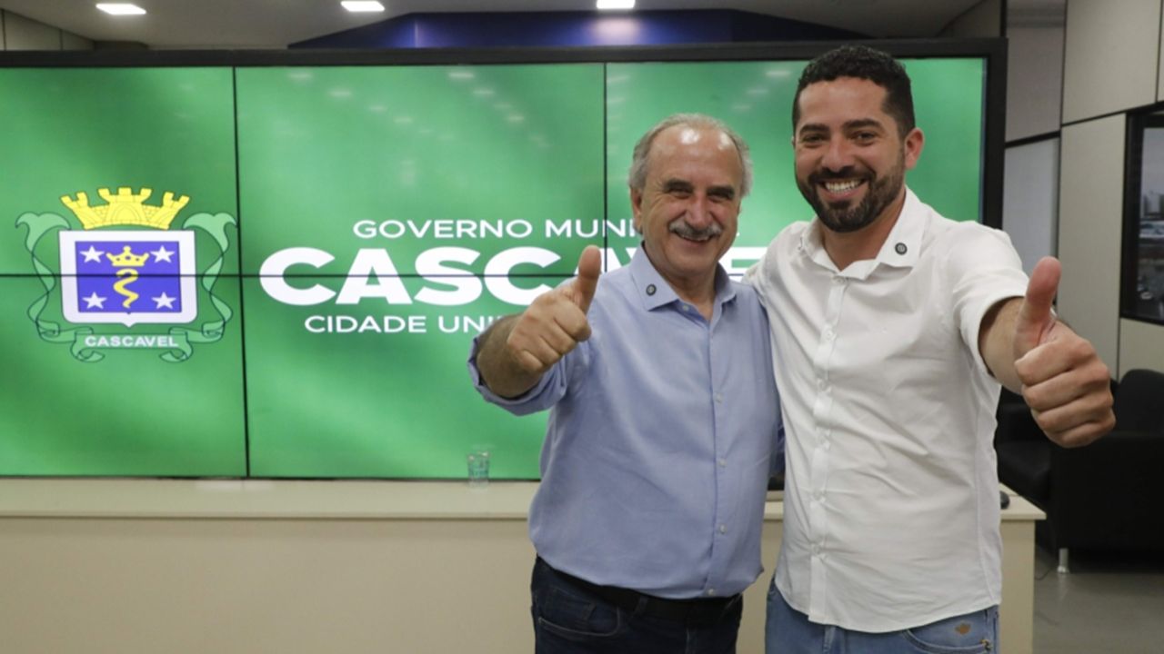 Tiago Almeida assume Prefeitura de Cascavel durante licença de Renato Silva
