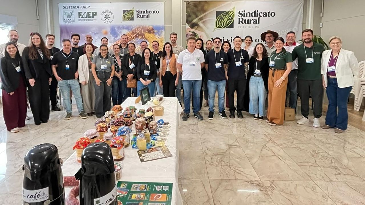 Rodada de negócios reúne agroindústrias familiares e compradores em Toledo