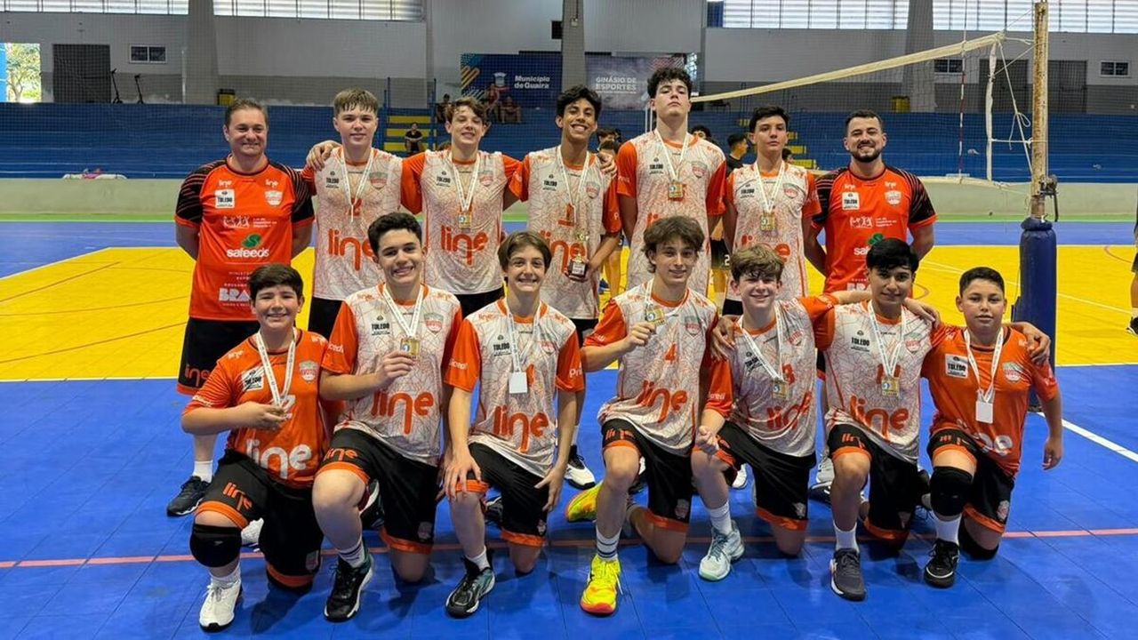Toledo conquista título da Copa Oeste de Voleibol Masculino Sub-15 em Guaíra