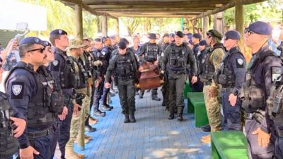 Última despedida | Homenagem ao guarda municipal que morreu em serviço une forças de segurança em cortejo emocionante