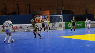 DEF vence Maringá Seleto por 1 a 0 no jogo de ida em Itaipulândia