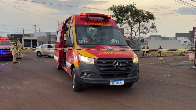 Menina de 9 anos é atropelada e fica ferida após ser atingida por Gol no Jardim Barcelona, em Cascavel