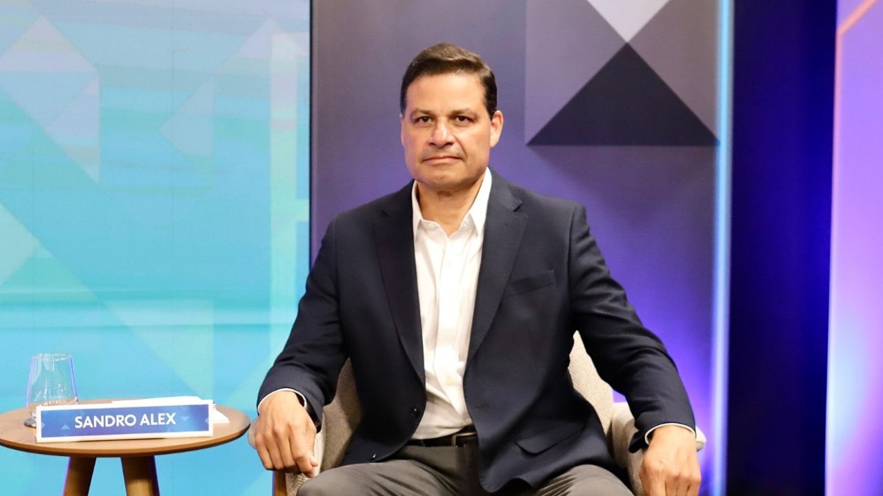 Eleições 2026: Melhor educação do Brasil e da América Latina: Sandro Alex planeja evoluir ainda mais nas escolas
