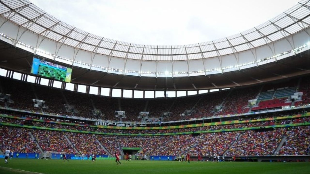 Projeto proíbe devedor de pensão alimentícia de frequentar estádios e eventos esportivos