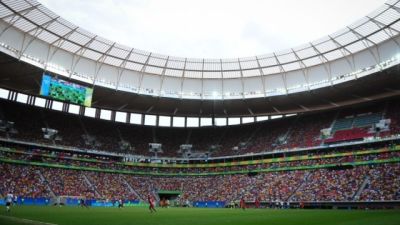Projeto proíbe devedor de pensão alimentícia de frequentar estádios e eventos esportivos