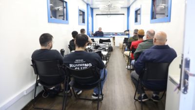 Prefeitura de Cascavel amplia oportunidades de qualificação profissional e reinserção social