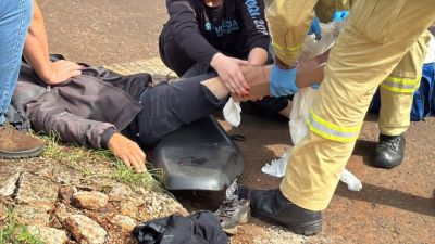Motociclista sofre fratura na perna após colisão com Gol em Cascavel