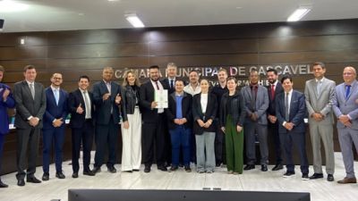 Câmara pede votação do projeto federal que cria o piso nacional dos farmacêuticos