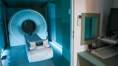 Carreta da Saúde chega à Cascavel e amplia oferta de exames de ultrassonografia e tomografia para toda região Oeste
