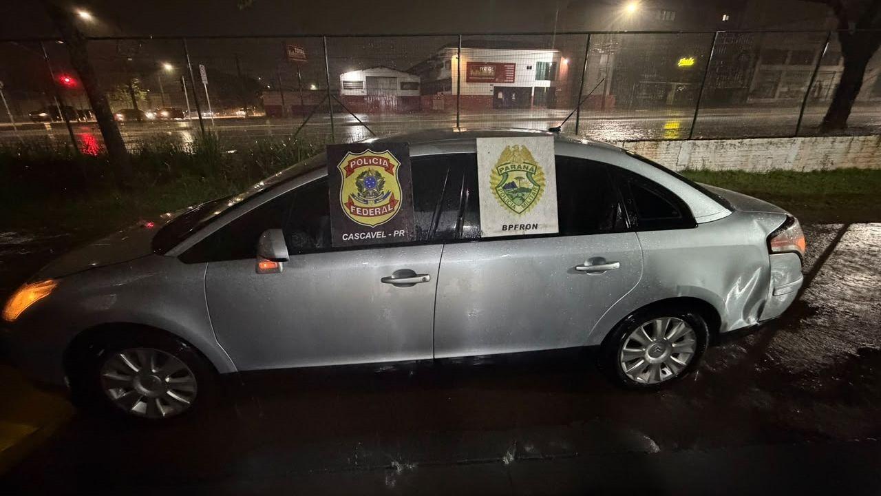 Ação conjunta apreende 136 kg de maconha em veículo na BR-277, em Santa Tereza do Oeste