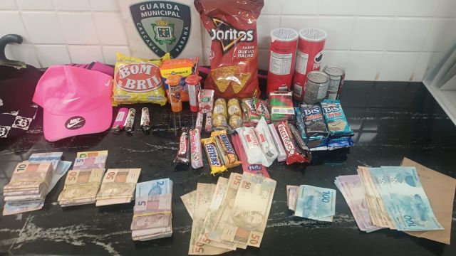 Duas mulheres são suspeitas de ficar com sacola contendo cerca de R$ 3 mil após entrega por engano em Cascavel
