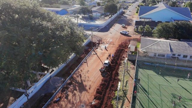 Prefeitura dá prazo de três meses para empresa avançar obra na Rua Cabo Clodoaldo Ursulano, em Cascavel