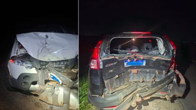 Strada bate na traseira de Honda CR-V e condutor foge após colisão na PRC-467